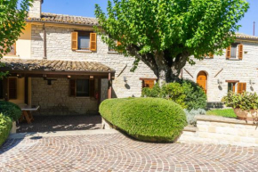 Le Fontanelle Country House Serra Sant'abbondio